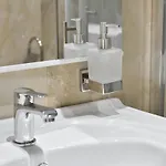 Premium Hotel