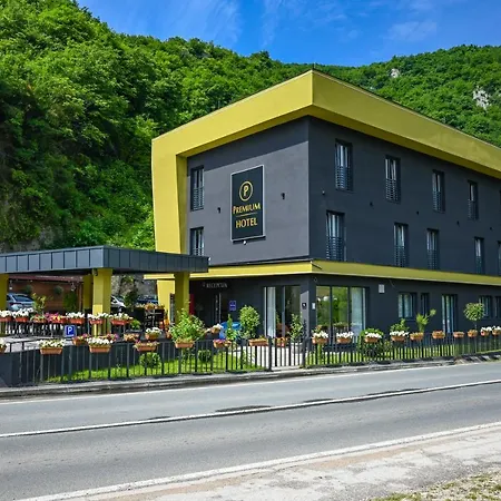 Premium Otel